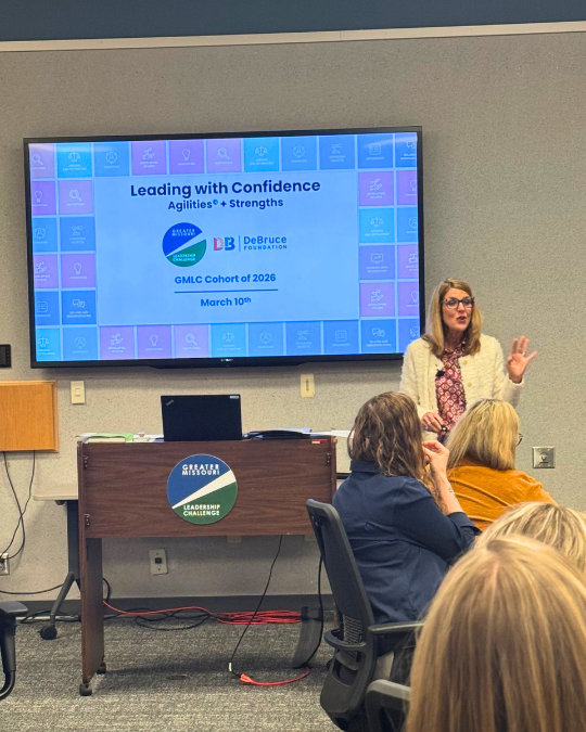 Dr. Leigh Anne Taylor Knight addresses GMLC Class of 2026